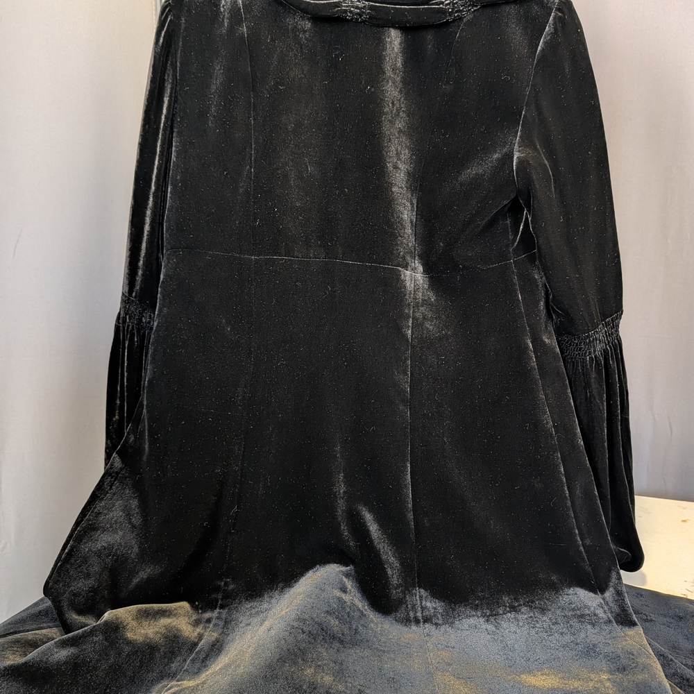 Nanette Lepore Elegant Black Velvet Cape like Jacket - Picture 10 of 11